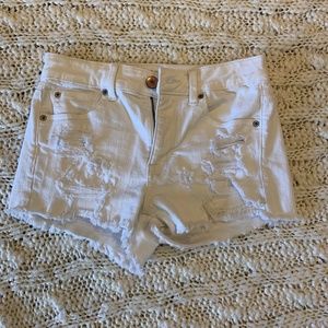 white American Eagle Shorts
